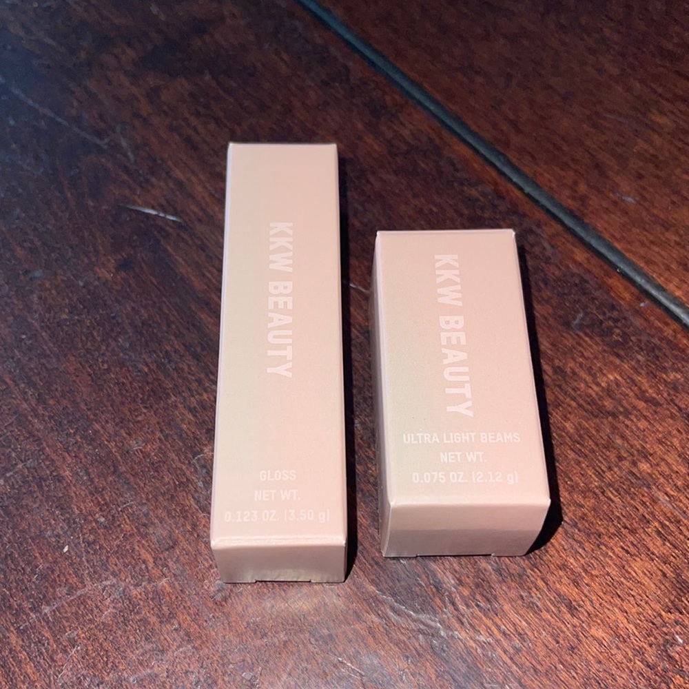 KKW beauty ultralight beams & gloss